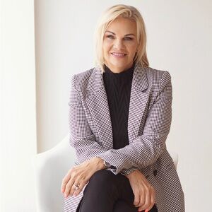 Meet your Posher, Gg